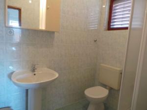Apartments in Crikvenica 26734 