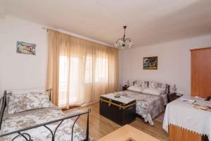 Holiday home in Saftici 26679