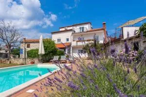 Holiday home in Kujici/Istrien 8292 - 赫尔吉奇