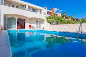 Holiday home in Zadar/Zadar Riviera 8258