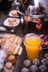 Del Marques Hotel and Suites