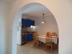 Apartment in Malinska - Insel Krk 13074