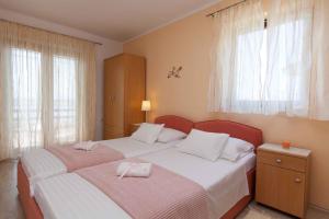 Apartment in Jadranovo 13934 