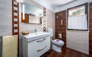 Holiday Home 1 room in Holiday home Mali Vareski/Istrien 8734