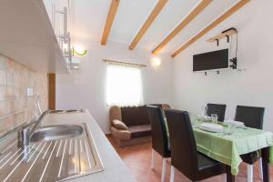 Holiday home in Valbandon - Istrien 8611