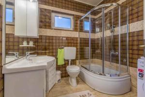 Apartment in Crikvenica 5468 