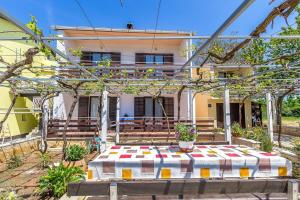 Apartments Dragica