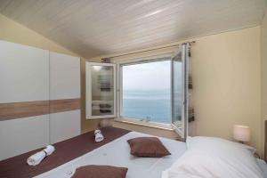 Apartment in Okrug Gornji 6139