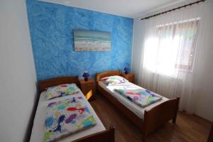 House and Apartments in Labin 8758