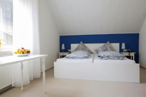 Hotel-Pension-Waldblick Garni