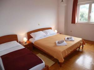 Apartment in Barbat - Insel Rab 33077