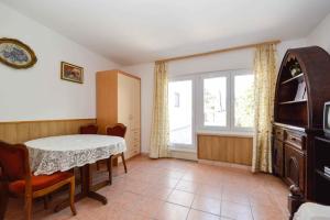 Holiday home in Premantura/Istrien 10806 