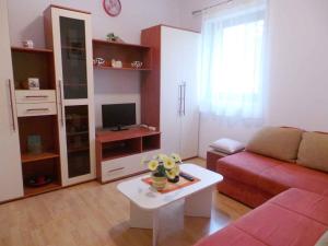 Apartment in Mali VareskiIstrien 8693