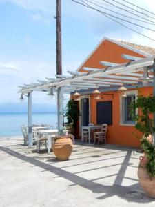 Tolos Budget Rooms Loggos Paxoi Greece