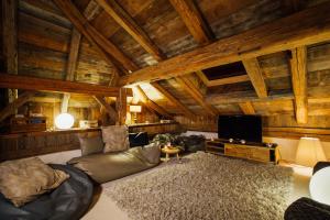 Chalet Debussy - Our elegant farmhouse