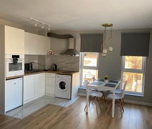 TheHouse - Apartment Kamenitza