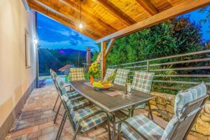 Holiday home in Grizane 39484