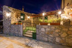 Holiday home in Bribir 41512 
