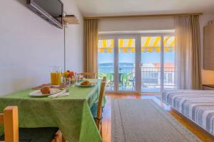 Apartments in Crikvenica 39516