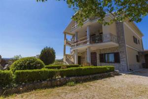 Apartment in Crikvenica 39081