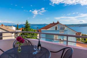 Apartment in Crikvenica 39160