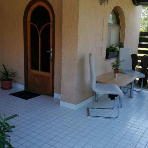 Apartments in Balatonbereny 38062