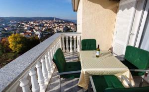 Apartments in Vrbnik/Insel Krk 36771