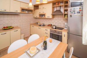 Apartment in Vrbnik - Insel Krk 36842