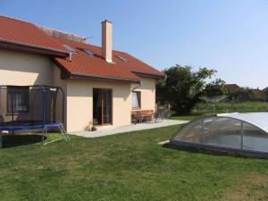 Holiday home in Neznasov - Südböhmen 26808
