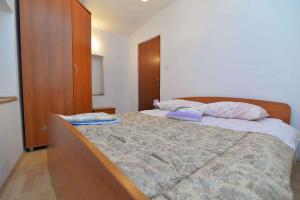 Apartment in Veli Losinj 14933