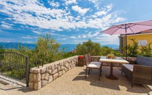 Apartment in Vrbnik - Insel Krk 35843