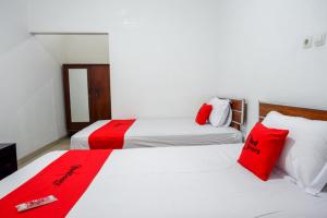 RedDoorz Syariah near UMS Solo - RSO Soeharso