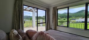 Augusta Grand Pauanui, a Golfers Dream House