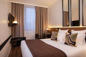 Hotels Hotel du Port : photos des chambres