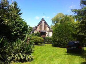 Maison spacieuse et charmante à Dame-Marie avec jardin