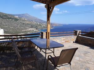 Monolithos Villas Andros Greece