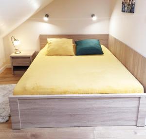 Apartament Ceglany - centrum, prywatne miejsce parkingowe, klimatyzacja