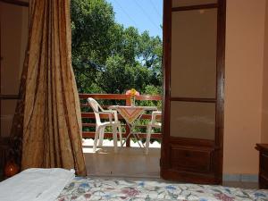 Maria Apartments - Roumanis