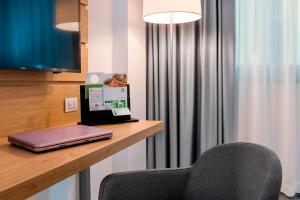 Holiday Inn Naples by IHG