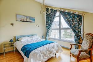 Maison Émeraude Ker Paul & Ker Julien- appartements vue mer