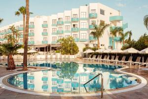 Lantiana Gardens ApartHotel