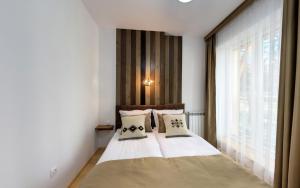 ШАЛЕТ БЕАТРИС