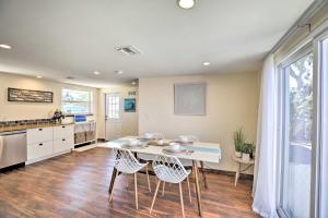 Waterfront Matlacha Island Cottage with Dock!