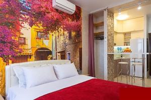 Видовая квартира в Аркадии с балконом