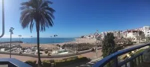 Beachfront apartment with private parking - San Pol de Mar