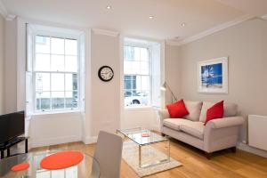 Superior One-Bedroom Apartment room in Destiny Scotland - Thistle Street Apartments