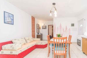 Apartments in Njivice - Insel Krk 13317