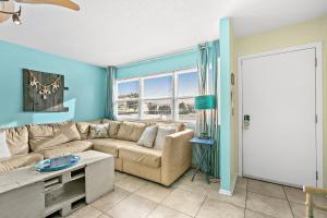 one bedroom house room in Seas the Day