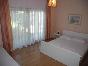 Apartment in Crikvenica 5470 