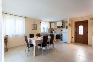 Apartment in Porat - Insel Krk 13159